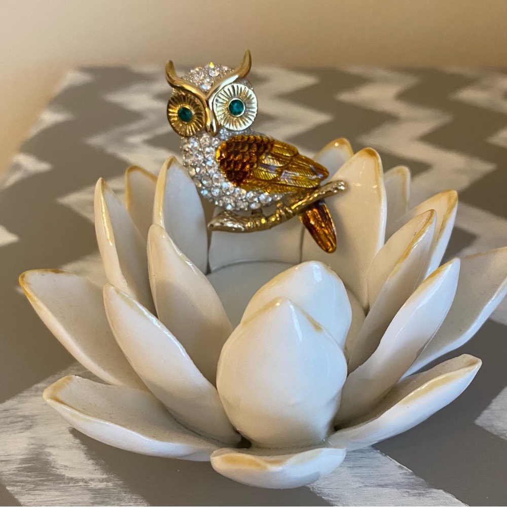 Vintage Gold Tone Owl Brooch | Rhinestone Body & Amber Enamel Wings - Picture 2 of 10